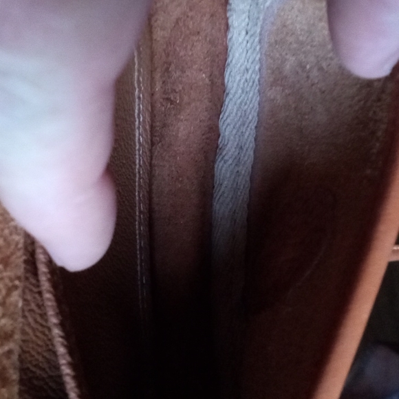 RARE! New Vintage DOONEY & BOURKE British Tan Calvary Crossbody Purse. - Picture 9 of 12